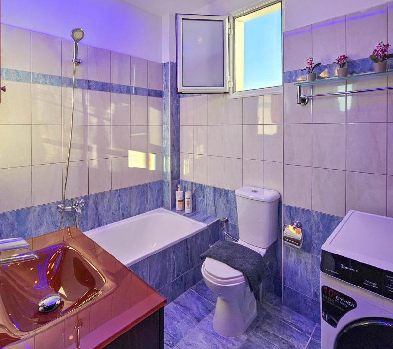 Photo of Bathroom in Katerini