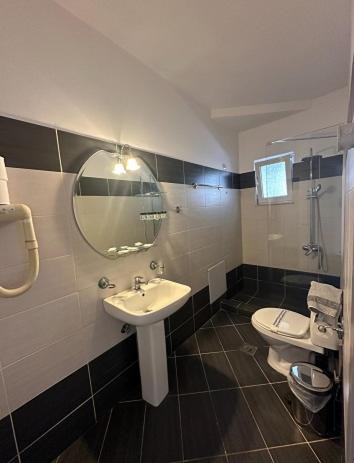 Photo of Bathroom in Rakhai