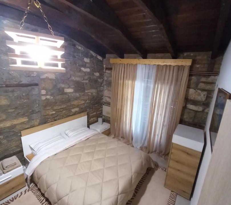 Photo of Bedroom in Almopia