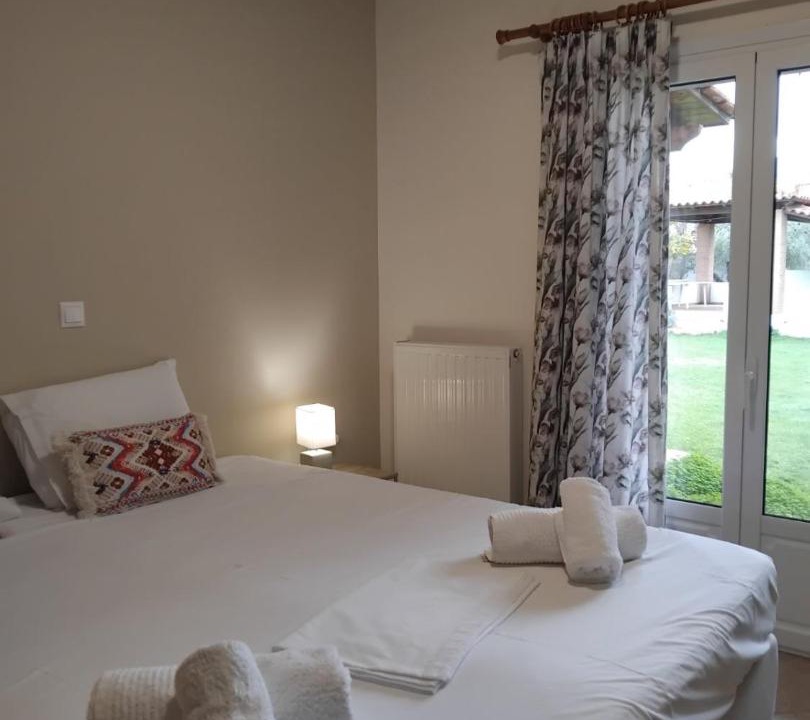 Photo of Bedroom in Diakofto