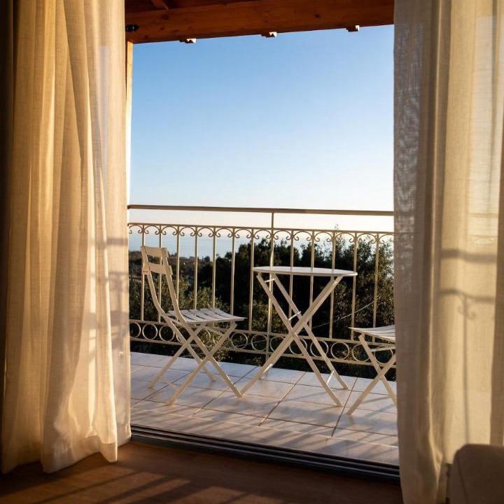 Photo of Patio Balcony in Lefktron