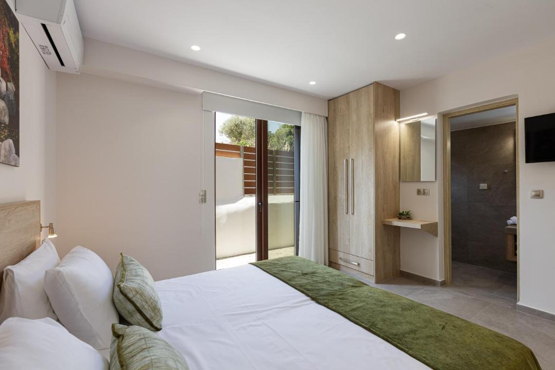 Photo of Bedroom in Monopari