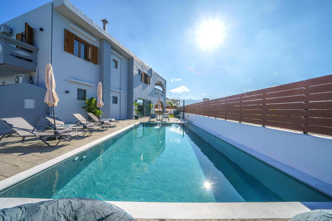 Photo of Others in Margarites