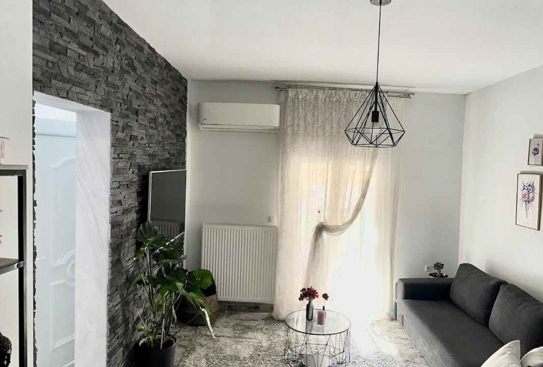 Photo of Livingroom in Evosmos