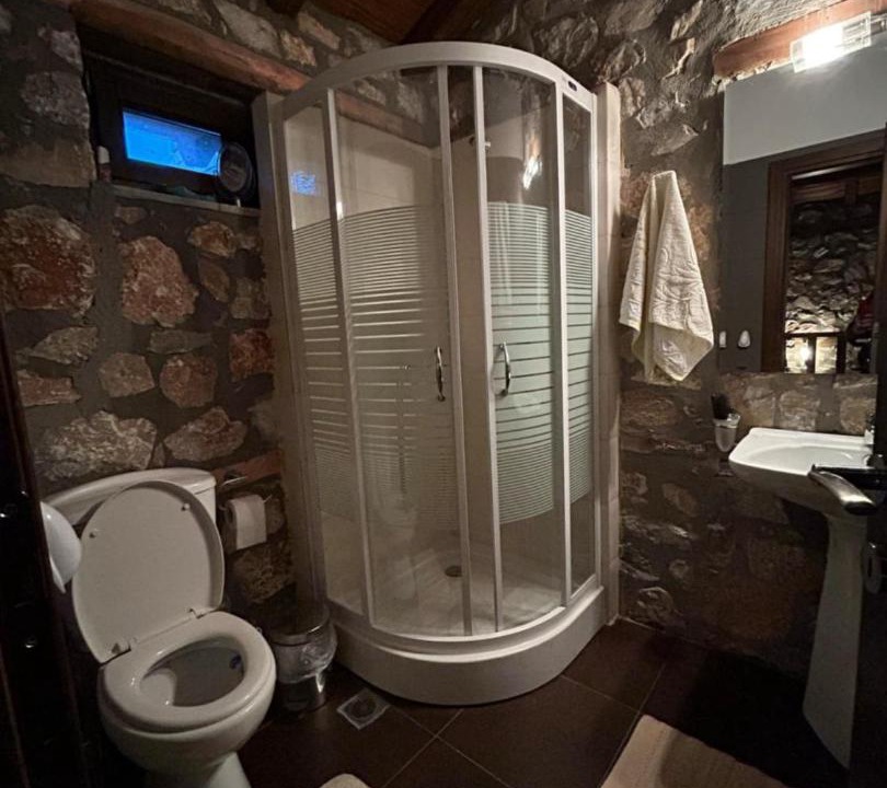 Photo of Bathroom in Aghios Athanasios
