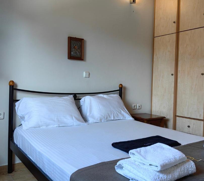 Photo of Bedroom in Kryoneri