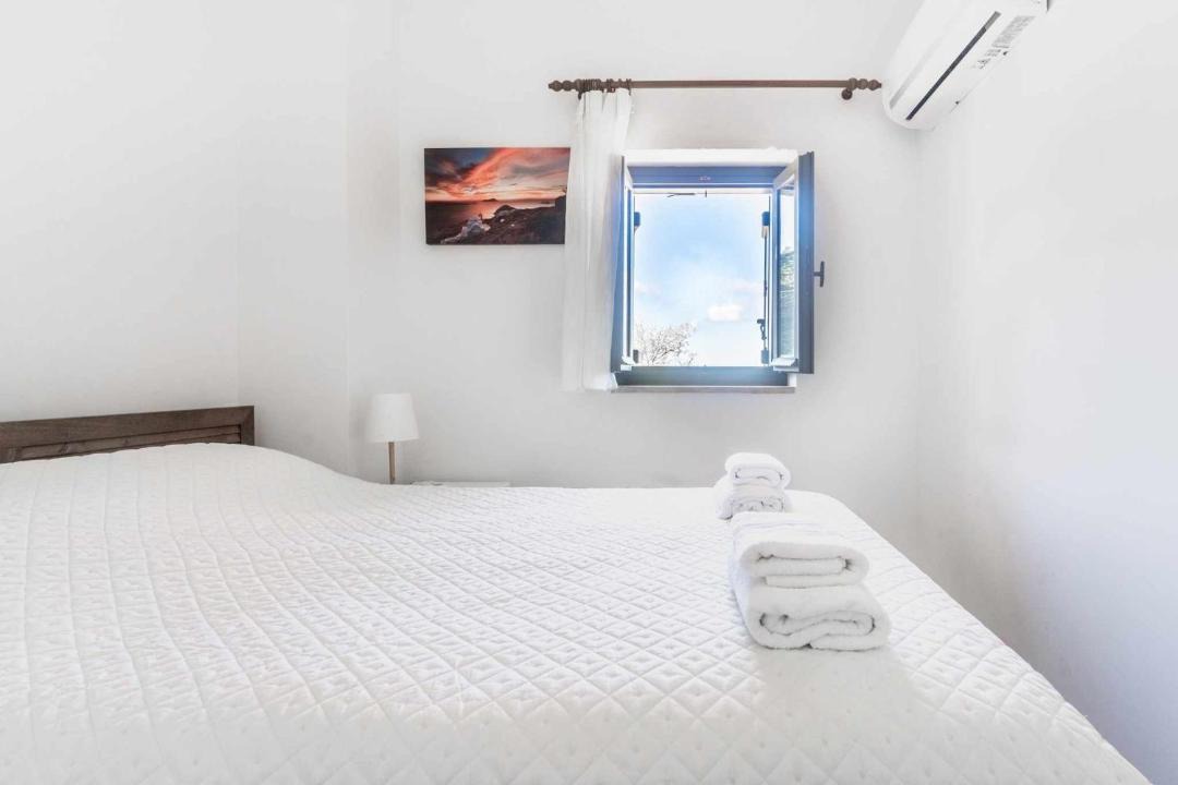 Photo of Bedroom in Limeni