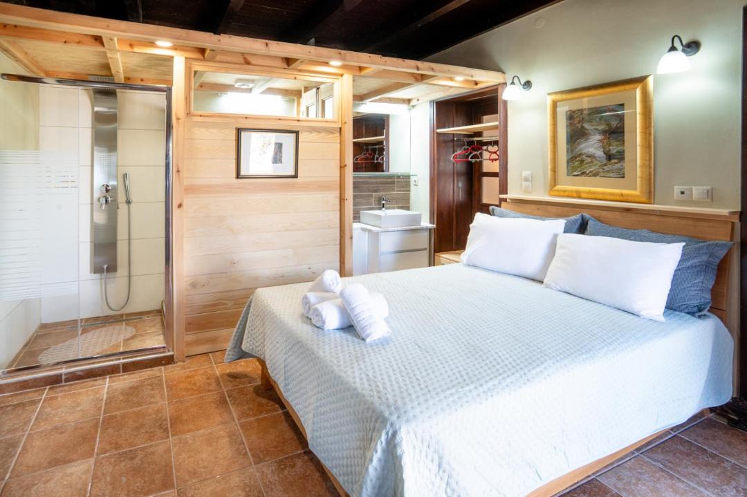 Photo of Bedroom in Anatoli