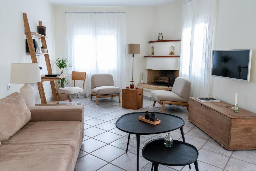 Photo of Livingroom in Glossa