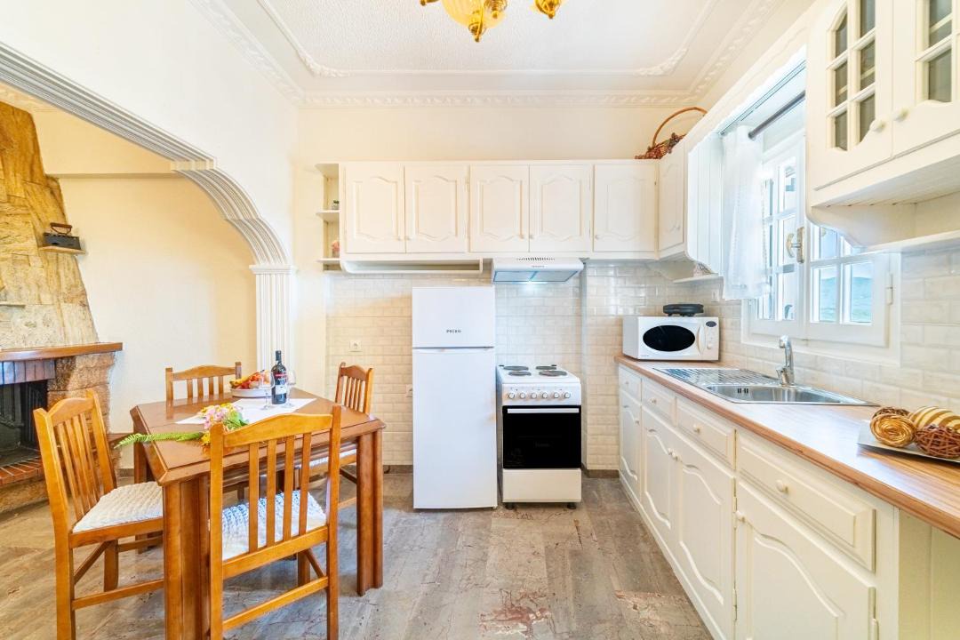 Photo of Kitchen in Dafnata