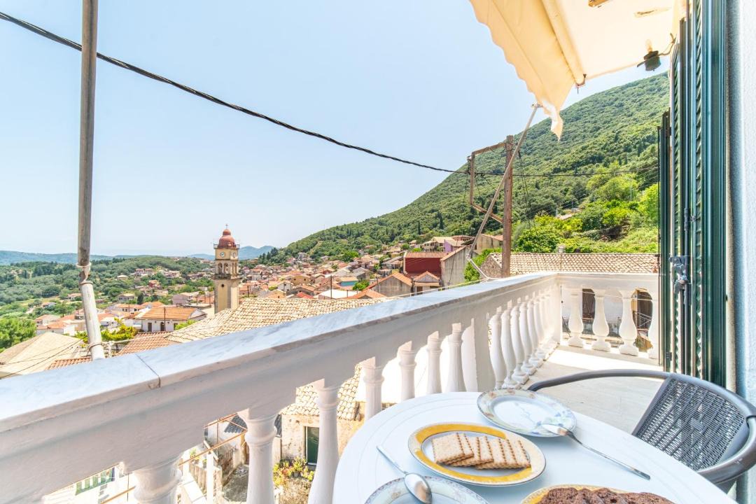 Photo of Patio Balcony in Dafnata
