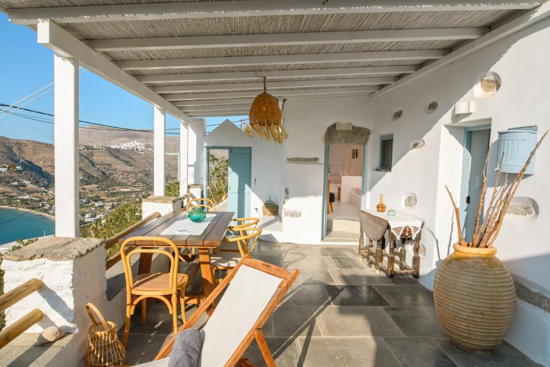Photo of Patio Balcony in Aegiali