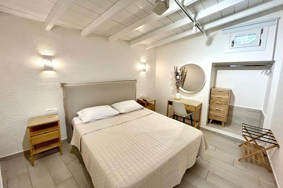 Photo of Bedroom in Ano Siros
