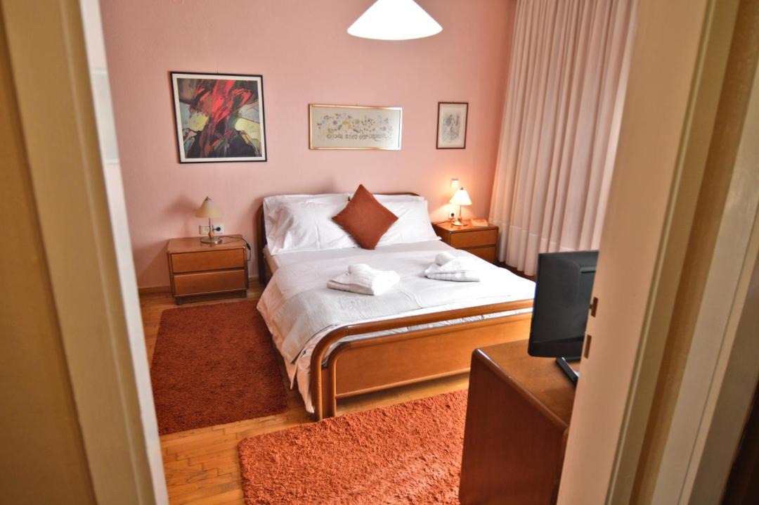 Photo of Bedroom in Maniakoi