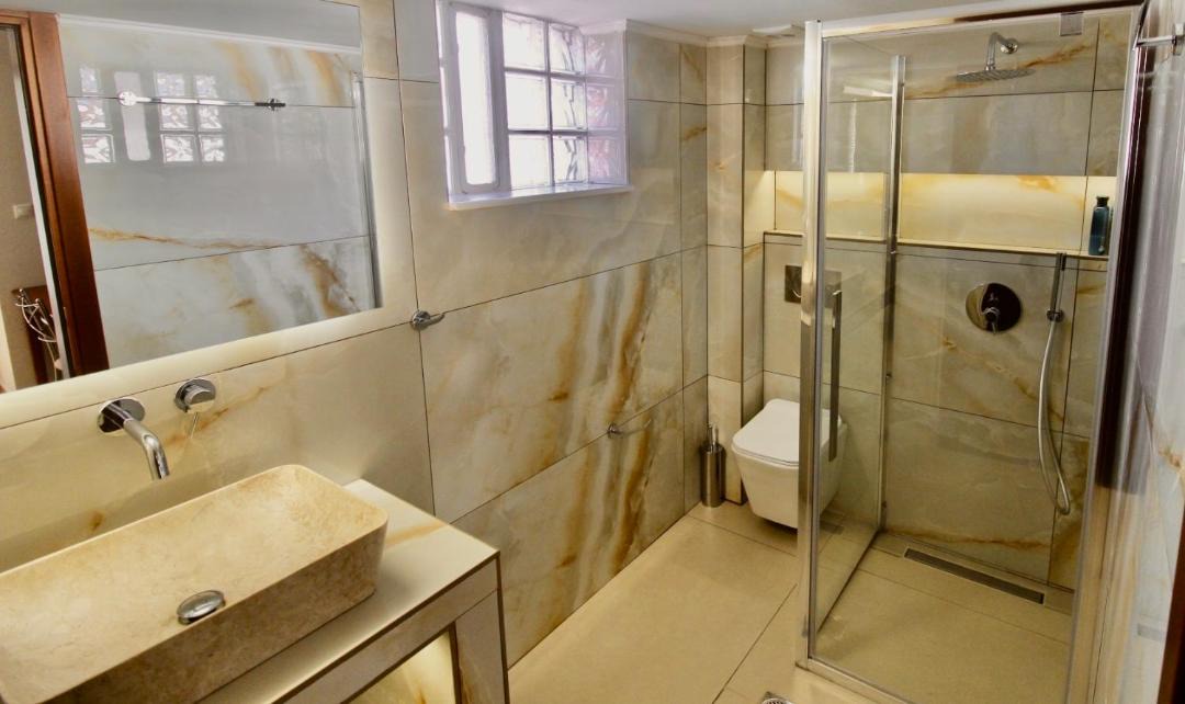 Photo of Bathroom in Kalavrita