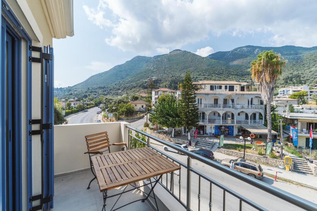 Photo of Patio Balcony in Nikiana