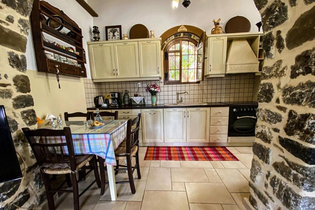 Photo of Kitchen in Nipidhitos