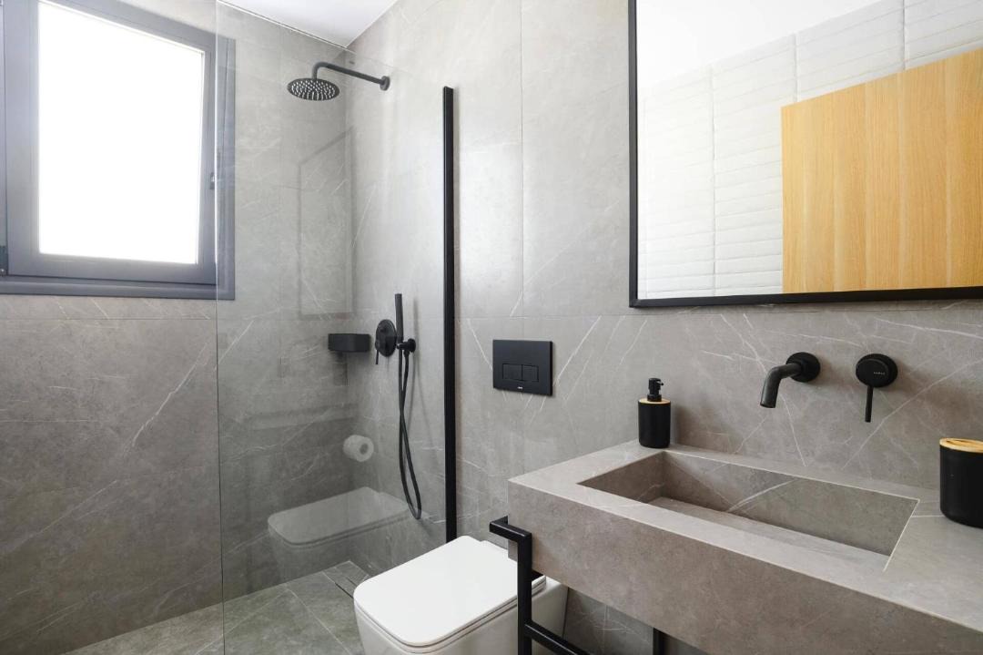 Photo of Bathroom in Ialyssos