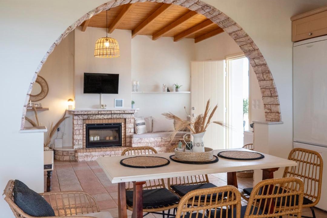 Photo of Others in Ampelas