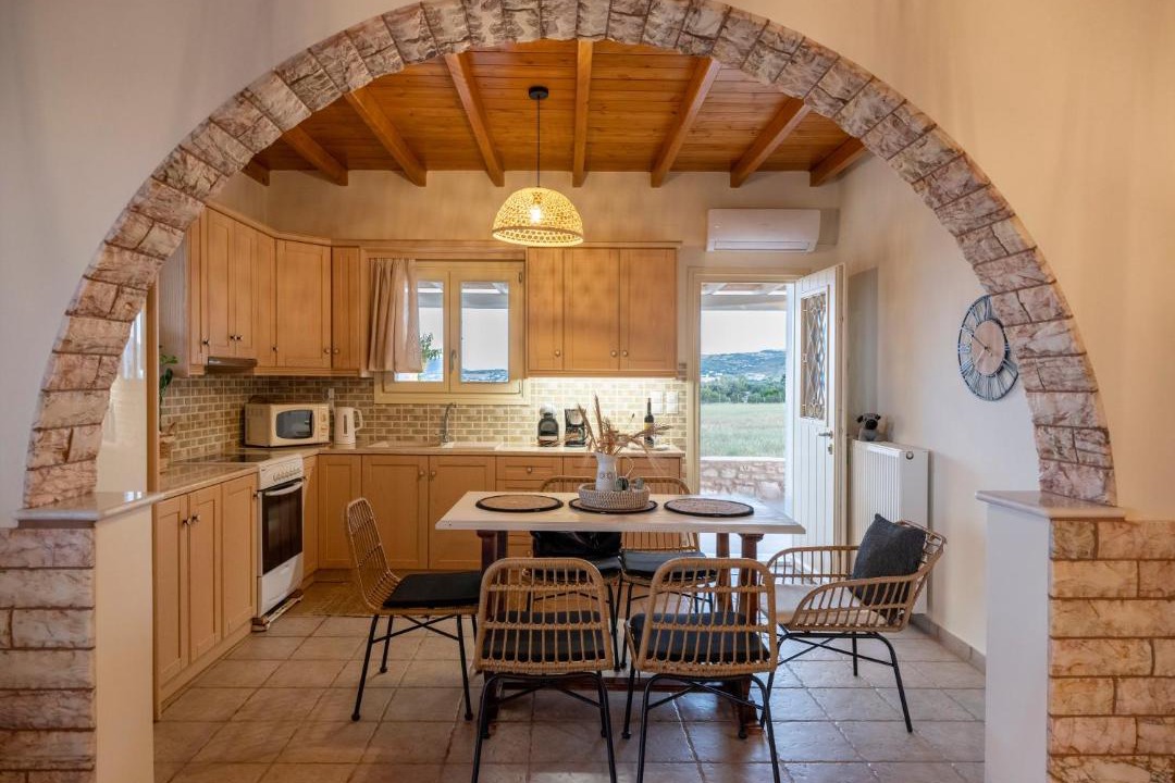 Photo of Others in Ampelas