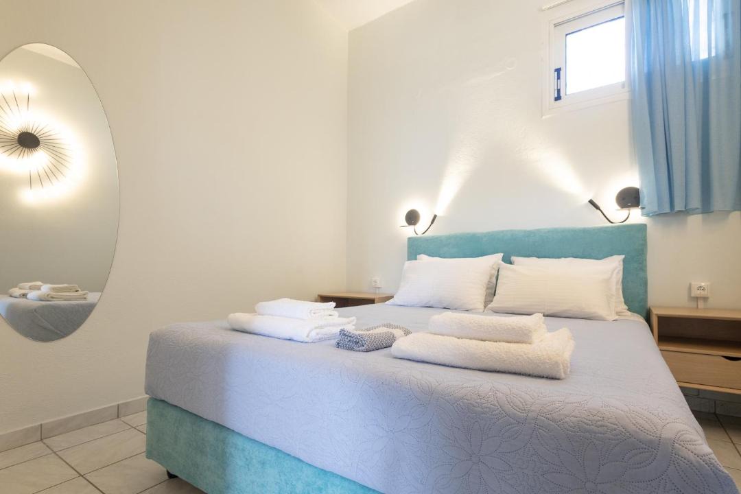 Photo of Bedroom in Petalidi