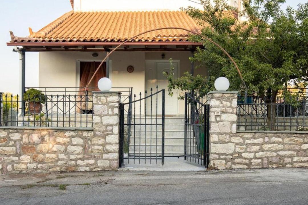 Photo of Others in Neromilos