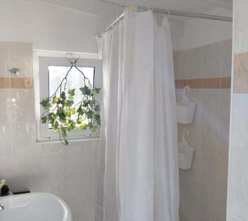 Photo of Bathroom in Marathopoli