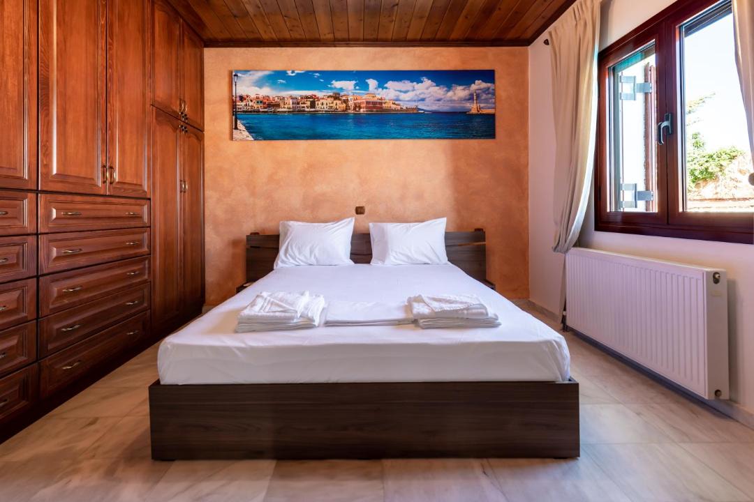 Photo of Bedroom in Vatolakkos
