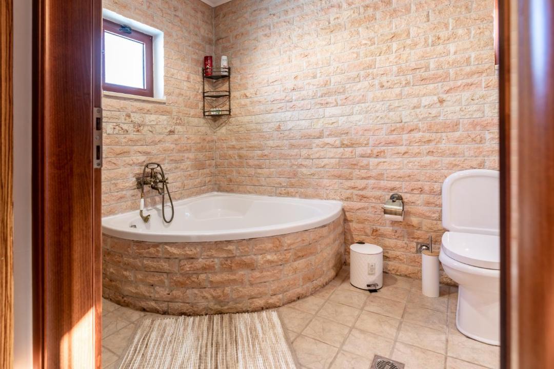 Photo of Bathroom in Vatolakkos
