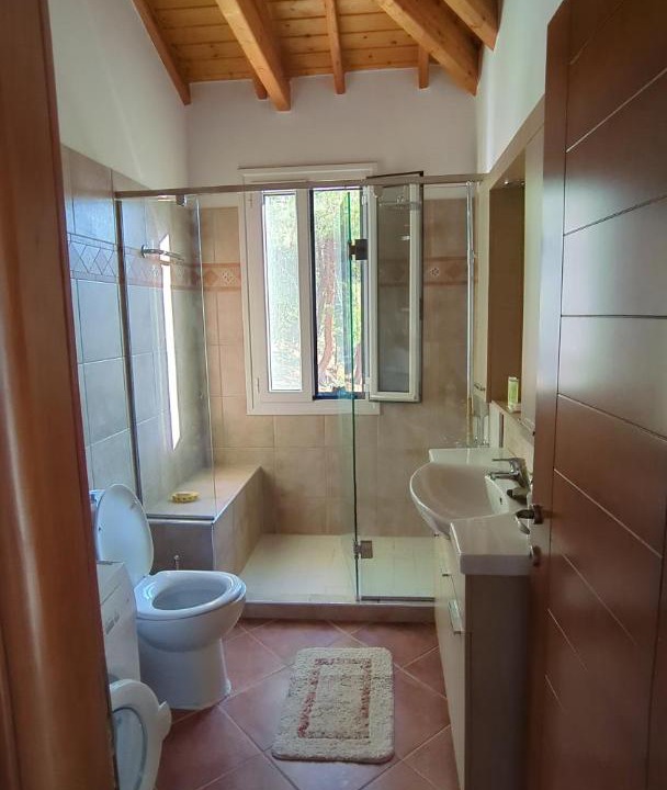 Photo of Bathroom in Avlakia