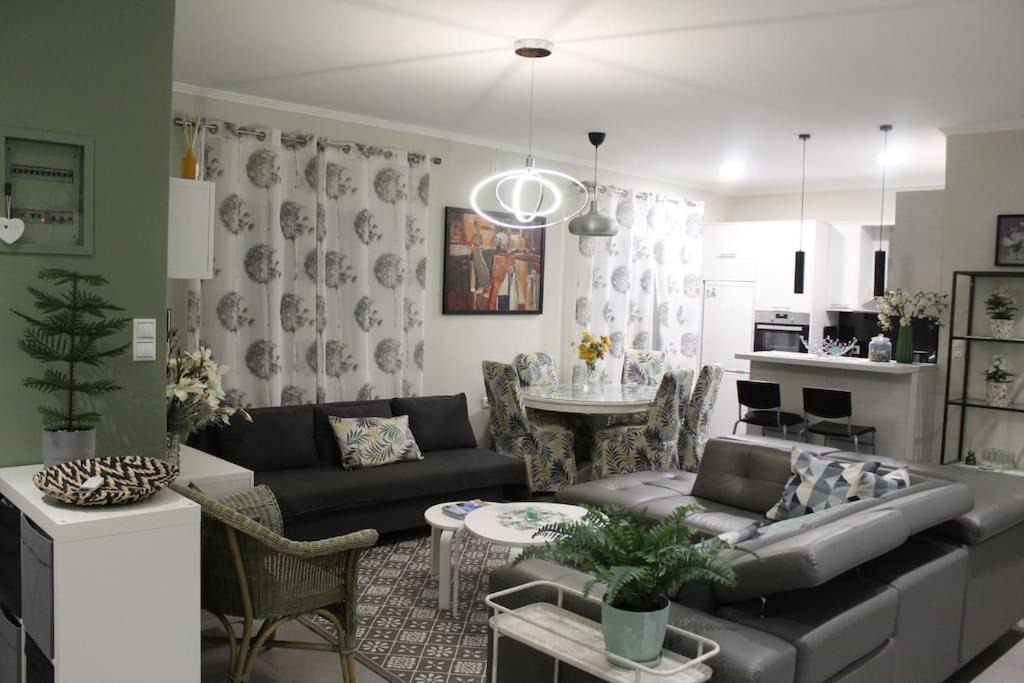 Photo of Livingroom in Mavromati