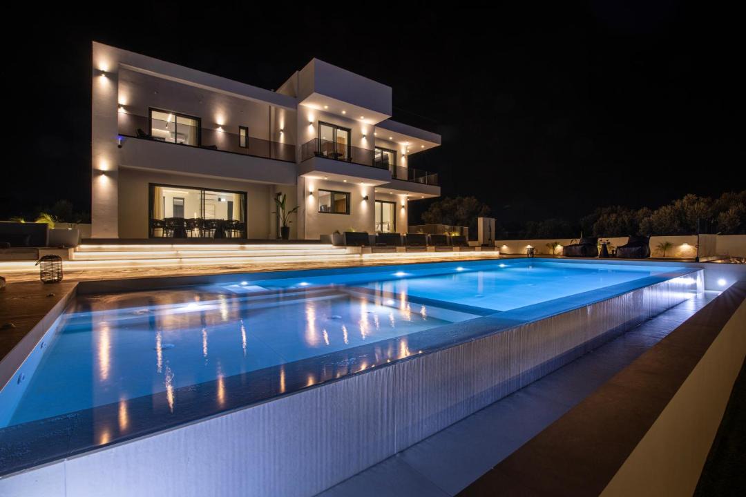 Photo of Others in Kirianna