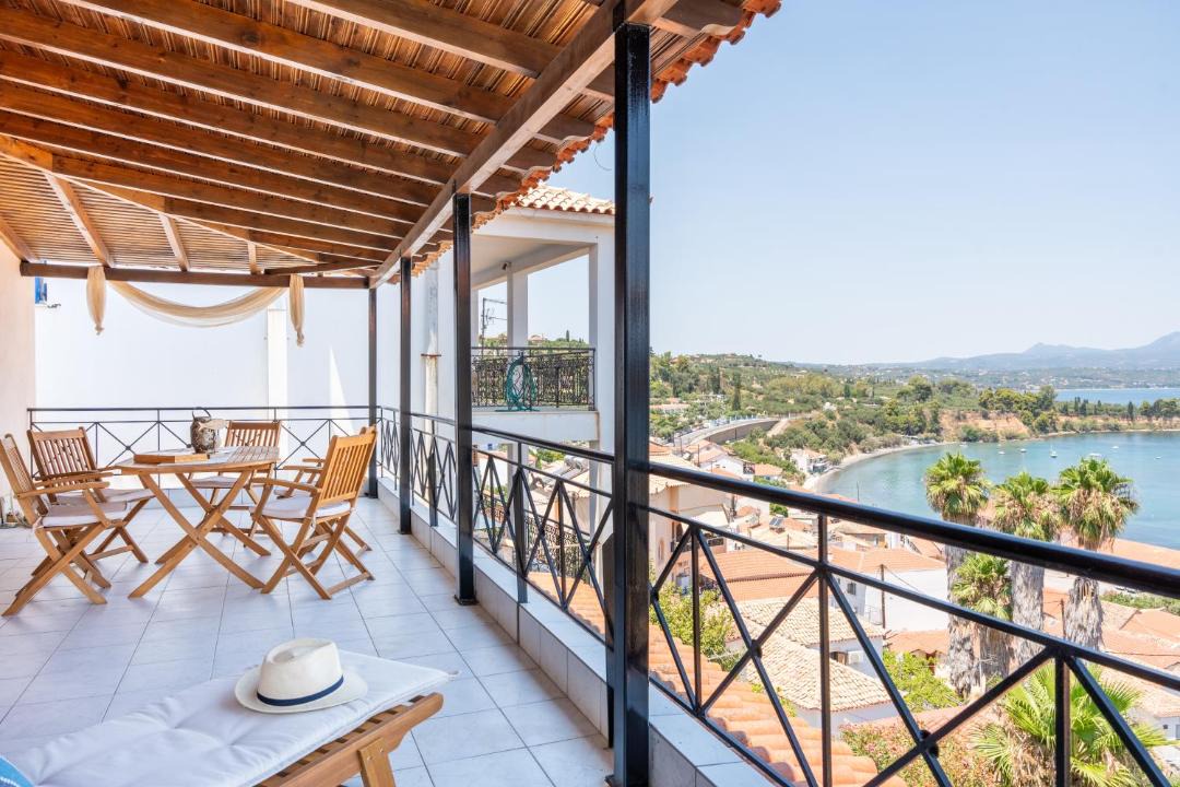 Photo of Patio Balcony in Koroni