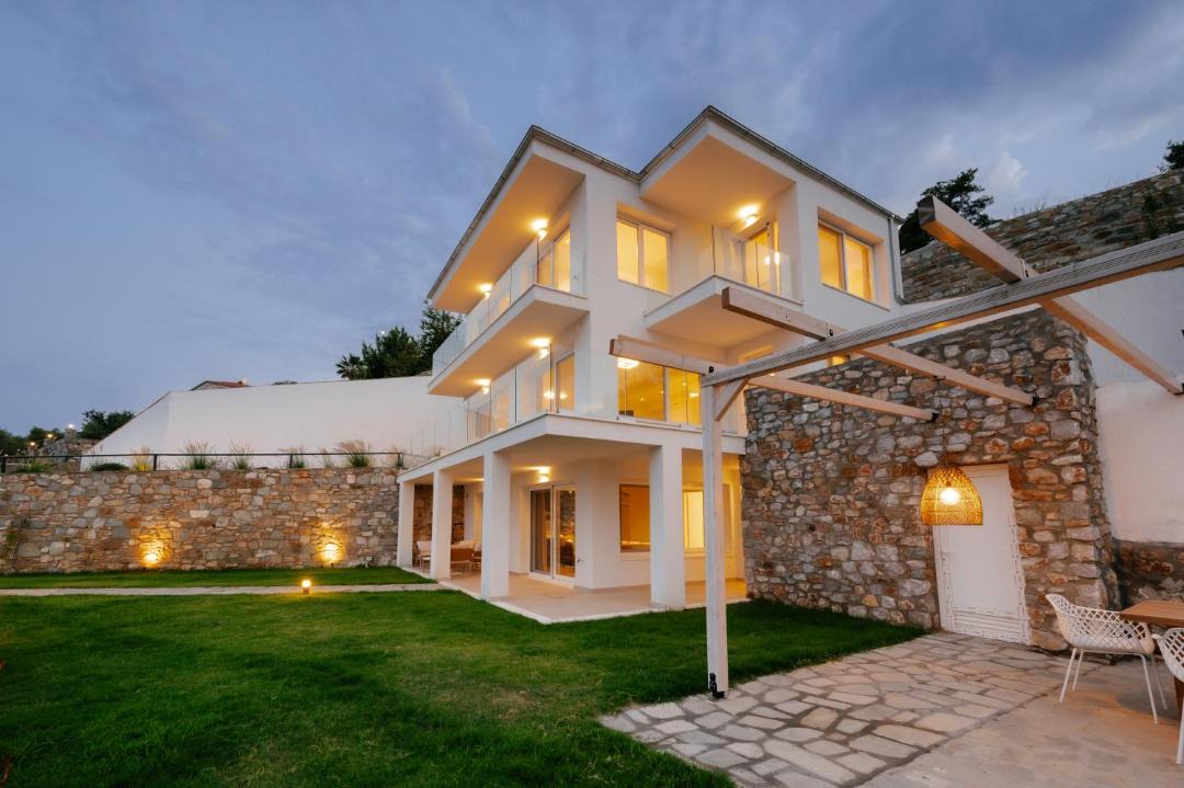 Photo of Buildings in Thasos Town