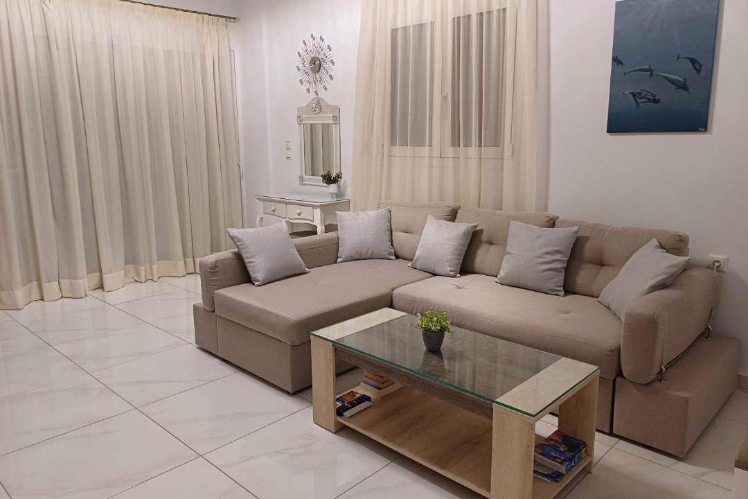Photo of Livingroom in Minoa Pediada