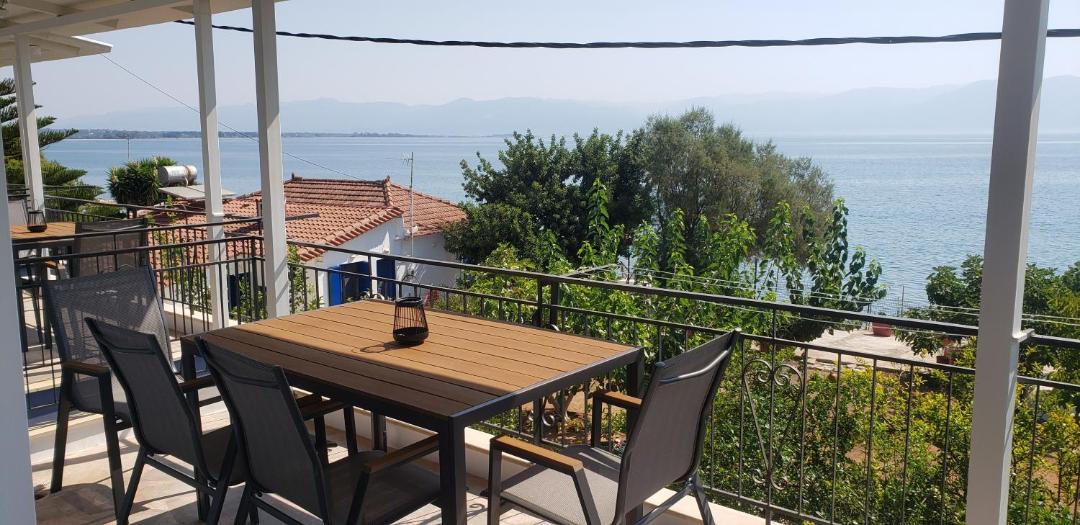 Photo of Patio Balcony in Petalidi
