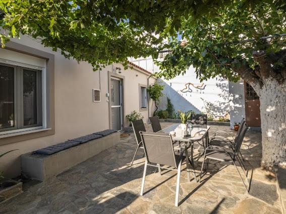 Photo of Patio Balcony in Vilia