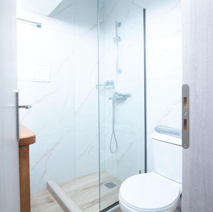 Photo of Bathroom in Petrokefalion