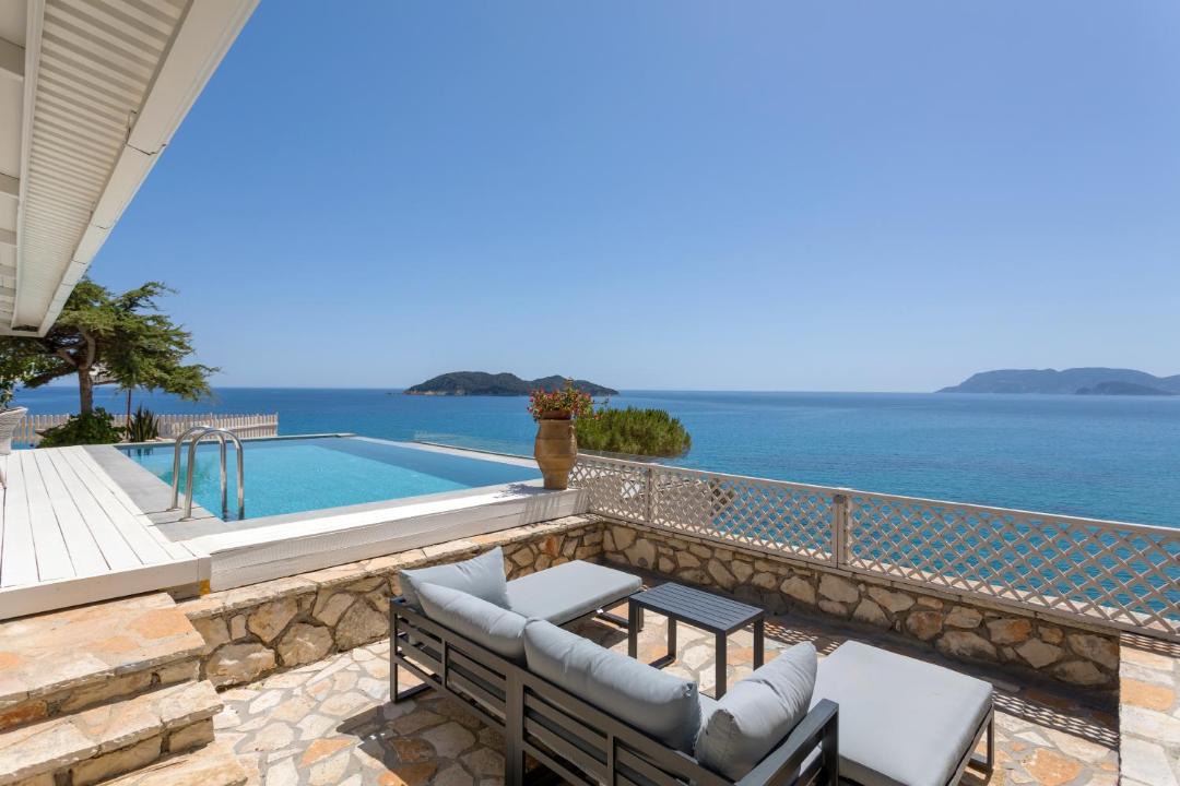 Photo of Patio Balcony in Vasilikos