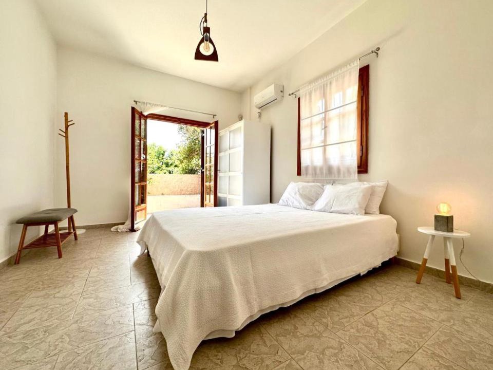 Photo of Bedroom in Lavreotiki