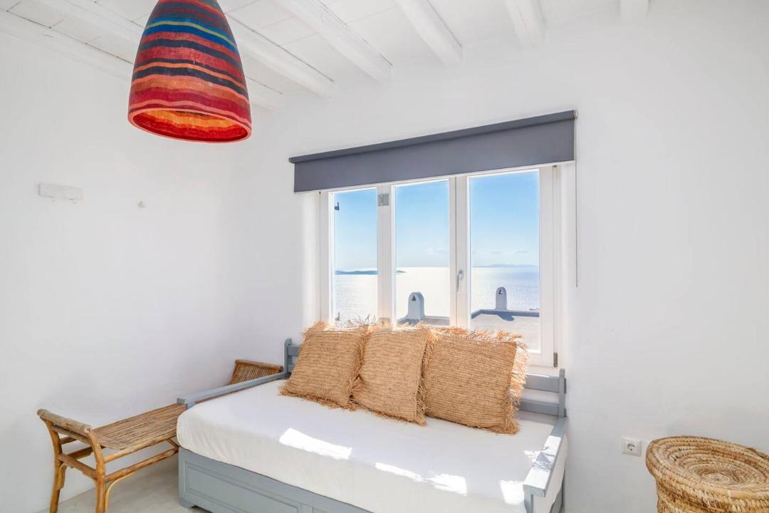 Photo of Bedroom in Faros Armenistis