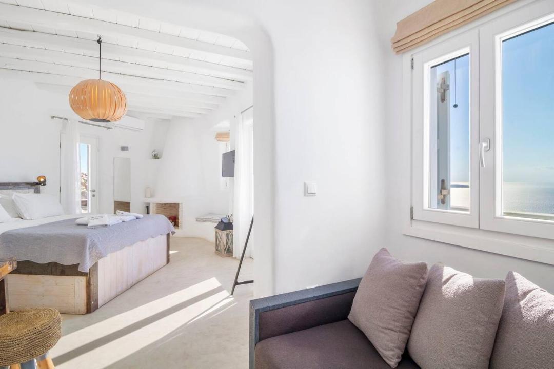 Photo of Bedroom in Faros Armenistis