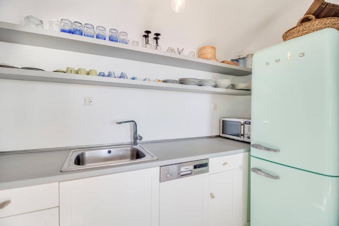Photo of Kitchen in Faros Armenistis