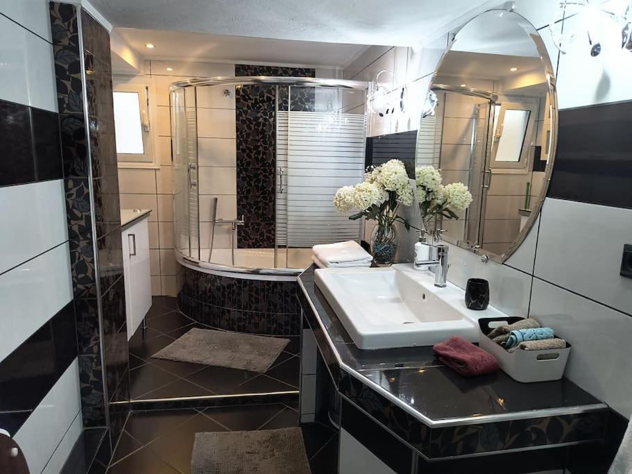 Photo of Bathroom in Evosmos