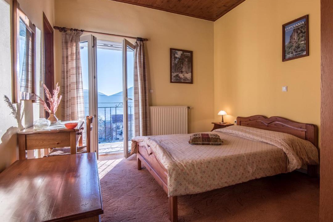 Photo of Bedroom in Karpenisi