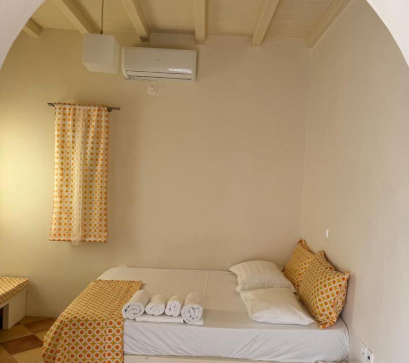 Photo of Bedroom in Ios