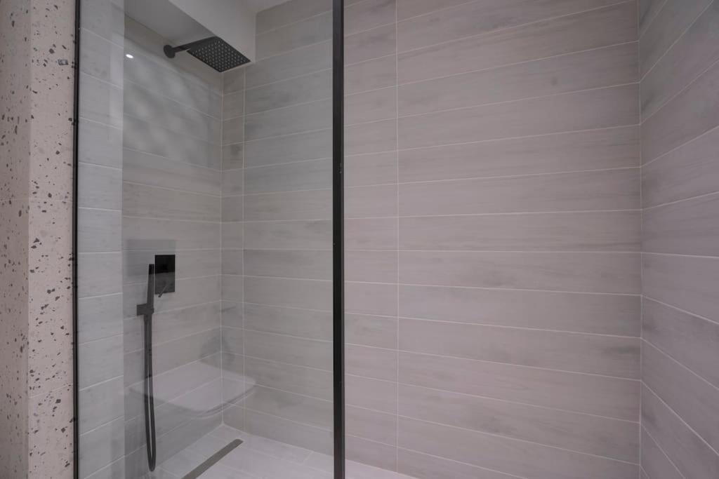 Photo of Bathroom in Voula