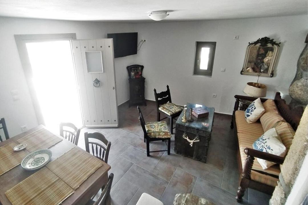 Photo of Others in Skiros