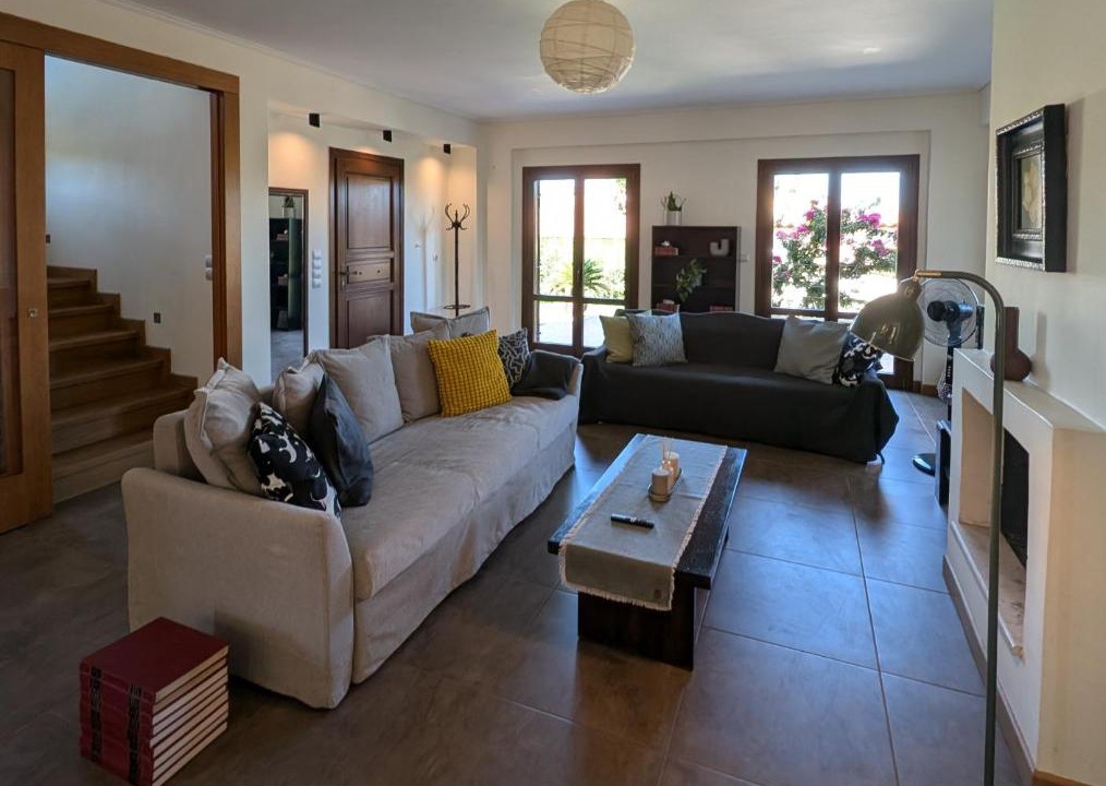 Photo of Livingroom in Akrata