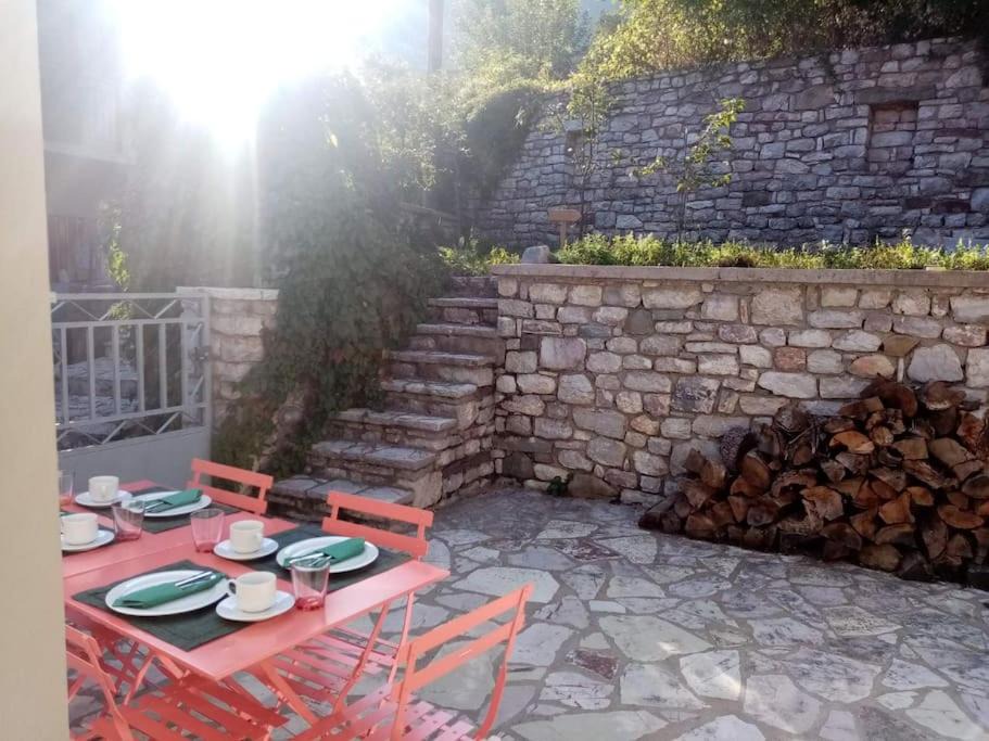 Photo of Patio Balcony in Megalo Chorio